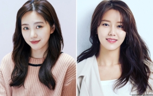 Terciduk Masih Bestie Dengan Kwon Mina, 10 Potret Body Goals Hyejeong AOA Bak Model