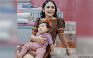 Penampilan Krisdayanti Momong Ameena Disorot, Anggun Banget!