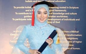 Ingin Lanjut Kuliah, Nabilah Eks JKT48 Pamer Pesona Candid Epic di 10 Potret Ini