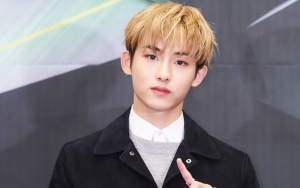 Bandara Penuh Sesak, Winwin NCT Berbinar Sapa Manis Sosok Ini usai Balik Korea