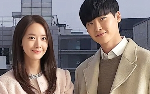 Diminta Rekam Adegan Ciuman, Reaksi Yoona & Lee Jong Suk Saat Syuting 'Big Mouth' Bertolak Belakang