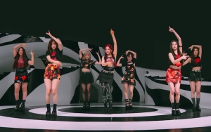 NMIXX Usung Konsep Magical yang Unik di MV Comeback 'DICE'