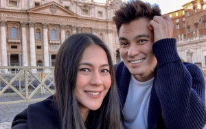 Baim Wong Pamerkan Chat DM Pertama Kali dengan Paula Verhoeven, Canggung Banget?