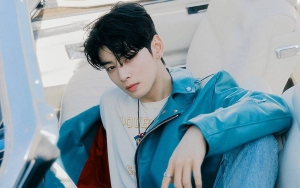 Anti Brutal, Cha Eunwoo ASTRO Tetap Kalem Saat Diganggu Sasaeng