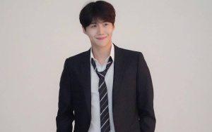 Kim Seon Ho Ucapkan Ini pada Fans Usai Menangkan Outstanding Korean Actor di Seoul Drama Awards 2022