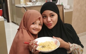 Aurel Hermansyah Ngefans dengan Aksi Arsy Nyanyi ‘Ojo Dibandingke’, Kenang Tabiat Sang Adik Dulu