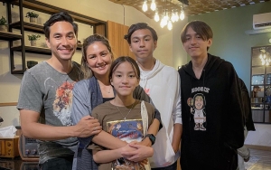 10 Potret Siblings Goals Anak Darius Sinathrya & Donna Agnesia Sebelum LDR Indonesia-Prancis