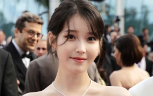 IU 'Catwalk' Keren Bareng Sang Bodyguard, Intip 10 Potretnya Hadiri Gucci Twinsburg Fashion Show