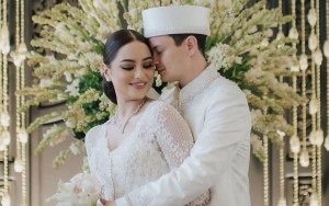 Jepretan Suami, Amanda Adik Maudy Ayunda Dipuji Secantik Barbie Kala Pergi Honeymoon