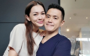 Maya Septha 'Ngintilin' Suami Gegara Berita Adam Levine, Sikap Posesifnya Jadi Sorotan