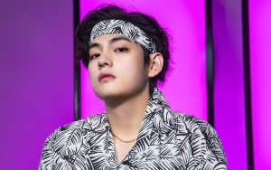 Wajah V BTS 'Ikon Suatu Era' Hiasi Toko Buku Korea Tuai Reaksi Panas