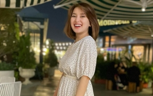 Pajang Foto Selfie, Wajah Cantik Rosiana Dewi Dipuji Mirip Adhisty Zara Hingga Song Hye Kyo