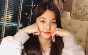 Fans Khawatir Jika Yeji ITZY Punya Lipatan Kelopak Mata Ganda