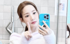 Dari Chanel Hingga Dior, Harga Pakaian Serba Mewah Park Min Young Saat Kencan Tuai Sorotan