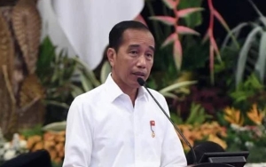 Presiden Jokowi Singgung Pejabat Hobi Pelesir ke Luar Negeri saat Krisis: Hati-hati!