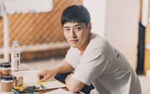 Kang Ha Neul Beber Peran Menarik Serta Alasan Gabung Drama 'Curtain Call'