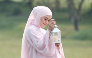 Lesti Kejora 'Banjir Pelukan', 12 Potret Sahabat Artis Berikan Dukungan Haru