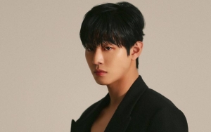 Sembunyikan Wajah, Ahn Hyo Seop Pamer Kegiatan Olahraga