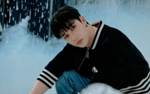 Ryan Reynolds Ucapkan Ultah ke Bang Chan Stray Kids