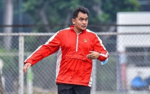 10 Potret Sporty Valentino Jebret Mundur Jadi Komentator Liga 1 Usai Tragedi Kanjuruhan
