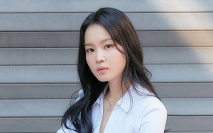 Lee Hi Cantik Natural dan Sederhana Tanpa Make Up