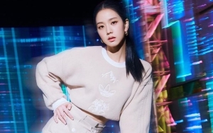 Jisoo BLACKPINK Acungkan Jari Tengah ke Fans Saat Fansign, Begini Reaksinya