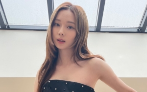 Winter aespa Alami 'Momen Cinderella' Saat Benda Ini Lepas di Antara Kerumunan Fans