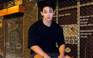 Foto-Foto Provokatif Wonho Eks Monsta X Kembali Jadi Perdebatan