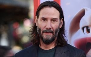 Keanu Reeves Bakal Sutradarai Sendiri Adaptasi Komik 'BRZRKR'?