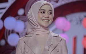 Orang Terdekat Benarkan Lesti Kejora Lagi Umrah Untuk Tenangkan Diri?