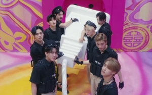 Stray Kids Pecahkan Kasus Soal Cinta di MV Comeback 'CASE 143'