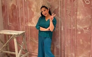 Nagita Slavina Pakai Kemeja 'Gini Doang' Harga Fantastis, Cara Pakai Out of the Box