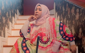 Melly Goeslaw Curhat Sempat Didiskriminasi Desainer Kondang Karena Bentuk Tubuh, Siapa?