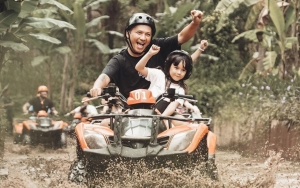 Gading Marten Kemas Pose-Pose Kece Gempi Dalam Sebuah Video Indah Sontak Banjir Decak Kagum