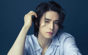 Lee Dong Wook Picu 'Keresahan' Usai Pamer Foto Pakai Cincin di Jari Manis