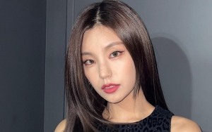 Cuma Foto di Jalan, Yeji ITZY Pose 'Savage' Bikin Makin Terpesona