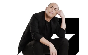 Pandji Pragiwaksono Takjub Lihat Penyanyi Jalanan di Subway New York