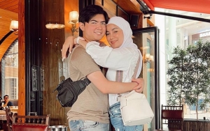 Putranya Tampil Romantis dengan Loly Putri Nikita Mirzani, Olla Ramlan Titip Pesan: Happy Terus