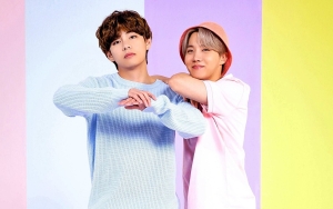 V dan J-Hope Tolong Kameramen Yang Jatuh di Konser BTS