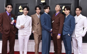 BTS Sukses Lakukan Misi Flying Yoga, Intip Pose Estetik 7 Member