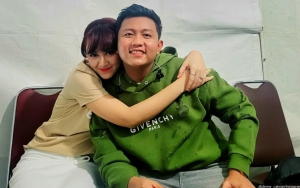 Duet Mesra Happy Asmara-Denny Caknan Lewat Lagu 'Tak Tunggu Balimu'
