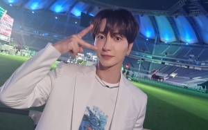 Bisa-bisanya, Leeteuk Super Junior Cosplay Jadi Pembobol Rumah