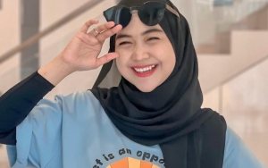 YouTube-nya Kena Hack, Ria Ricis Tenangkan Diri Dengan yang Gemas-Gemas