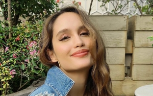 Cinta Laura Ungkap Cerita Pilu di Balik Foto Body Goals