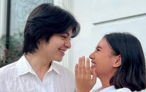 Sikap 'Bucin' Angga Yunanda ke Shenina Cinnamon Bikin Meleyot