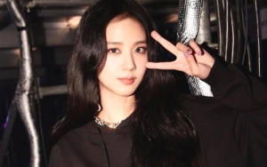 Sikap Jisoo BLACKPINK saat Wawancara di Luar Negeri Picu Perdebatan