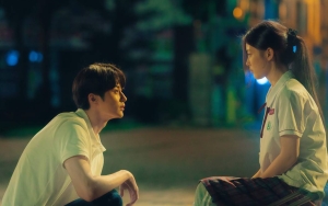Byeon Woo Seok dan Kim Yoo Jung Diskusi Intens Demi Adegan Mesra '20th Century Girl'
