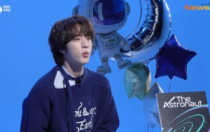 Jin BTS Persembahkan 'The Astronaut' Untuk ARMY, Beber Kesan Syuting MV