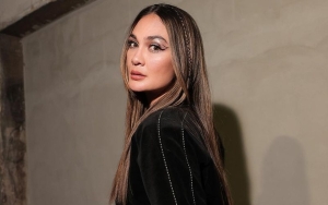 Sempat Terserang Grogi, Luna Maya Buktikan Diri Jadi Model Sejati di JFW 2023