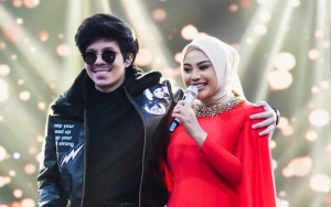 Duet Romantis, Momen Atta Halilintar Tak Peka Aurel Hermansyah Minta Gandeng Bikin Ngakak